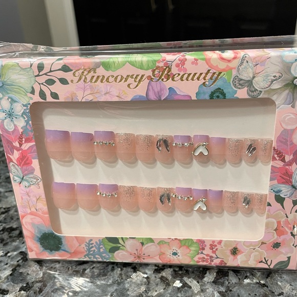 NEW Purple Glitter Gem Heart & Purple Heart Nails w/ Gold Nail Set Bundle - Picture 3 of 4